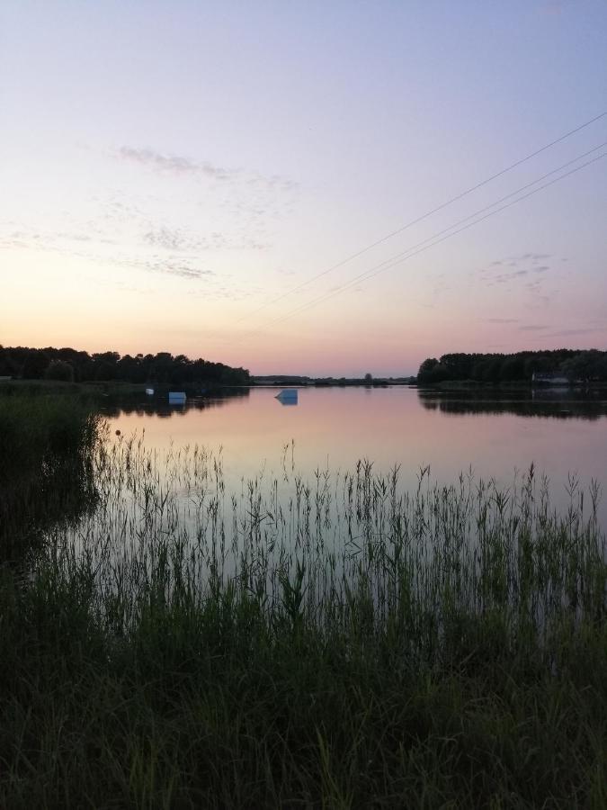 La Chaumiere Du Lac Rillé Buitenkant foto